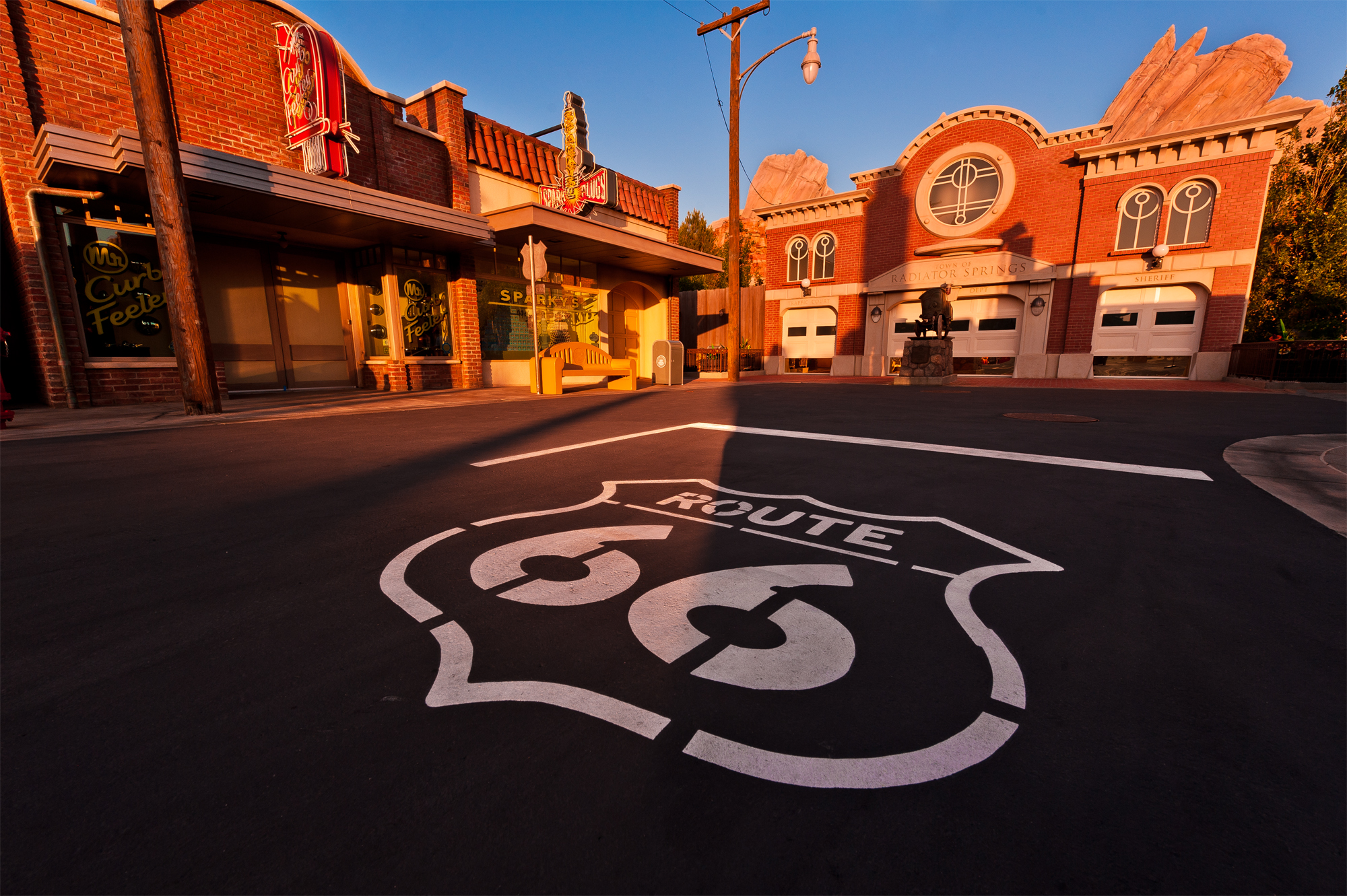 another-sunset-on-route-66-disney-tourist-blog