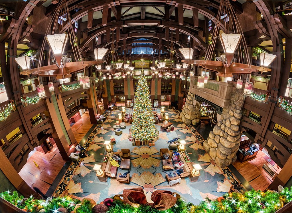 Hotels of Disneyland at Christmas Half-Day Tour - Disney Tourist Blog