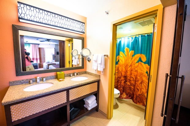 caribbean-beach-resort-remodeled-rooms-disney-world-sinks-bathroom