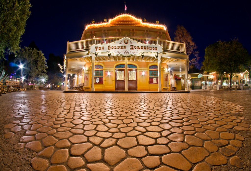The Golden Horseshoe - Disneyland