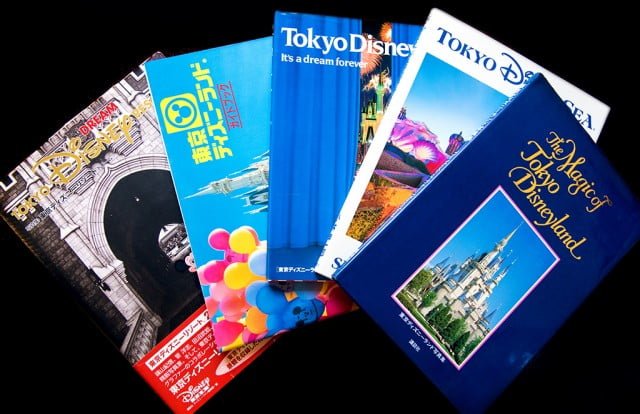 tokyo-disneyland-books
