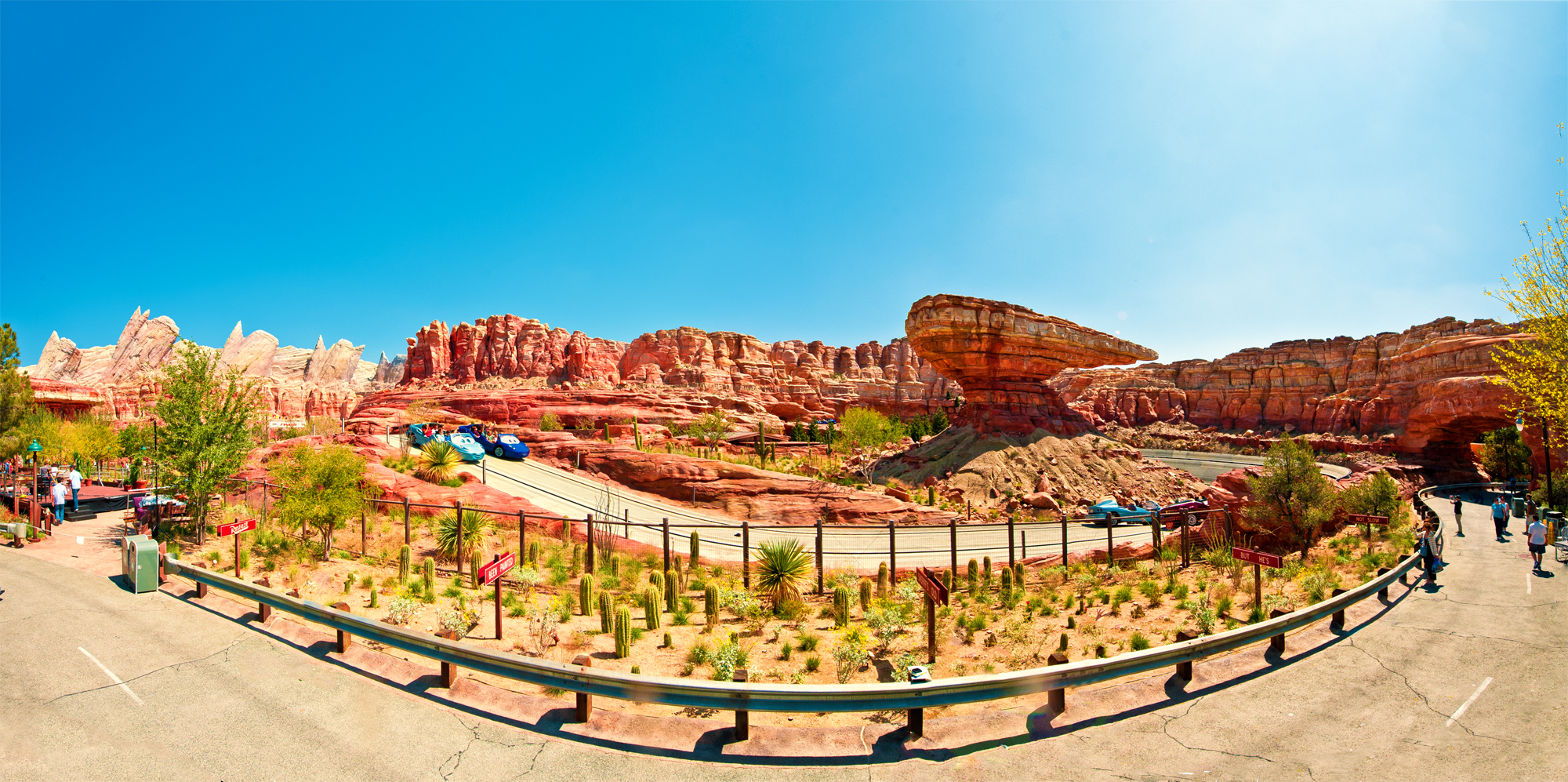 Ride review - Radiator Springs Racers and Cars Land at Disney