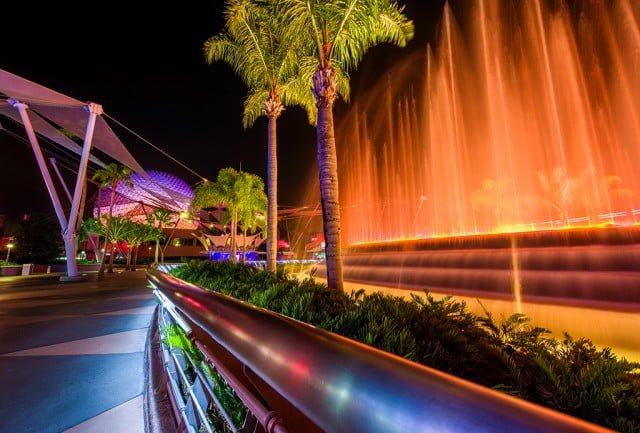 fountain-nations-night-epcot-spaceship-earth