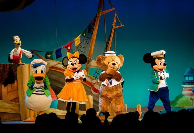 Tokyo Disney SEA Area Capa Cod Mickey & Minnie Colr TDR