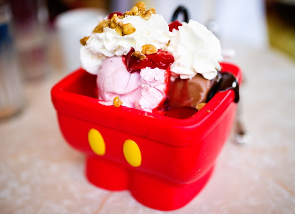 mickey-mouse-shorts-kitchen-sink-ice-cream-walt-disney-world