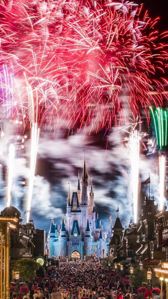 Free Disney iPhone Wallpapers - Disney Tourist Blog
