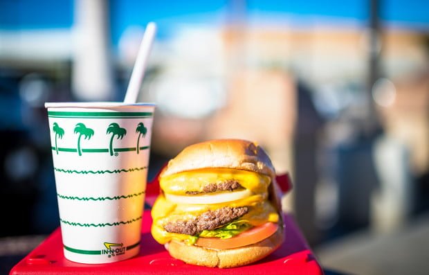 in-n-out-burger-shallow-depth-of-field