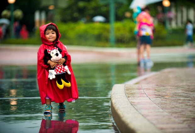 girl-minnie-mouse-plush-rain-tokyo-disneyland copy