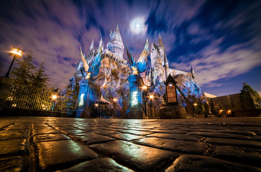 hogwarts-castle-pavers-wizarding-world-harry-potter-universal-hollywood-los-angeles.jpg