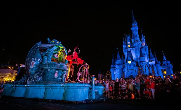 villains-float-boo-to-you-halloween-parade-wdw