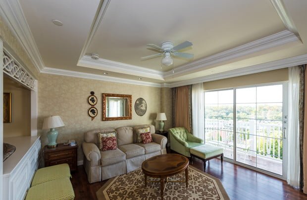 one-bedroom-villa-living-room-grand-floridian-walt-disney-world-119