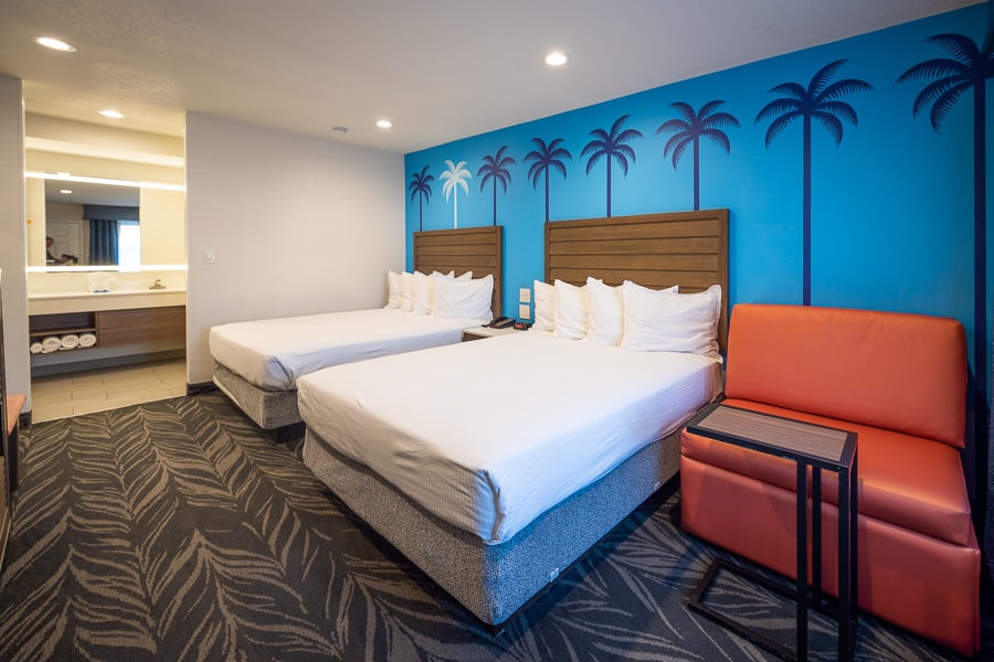 Hotel Tropicana Review: What To REALLY Expect If You Stay
