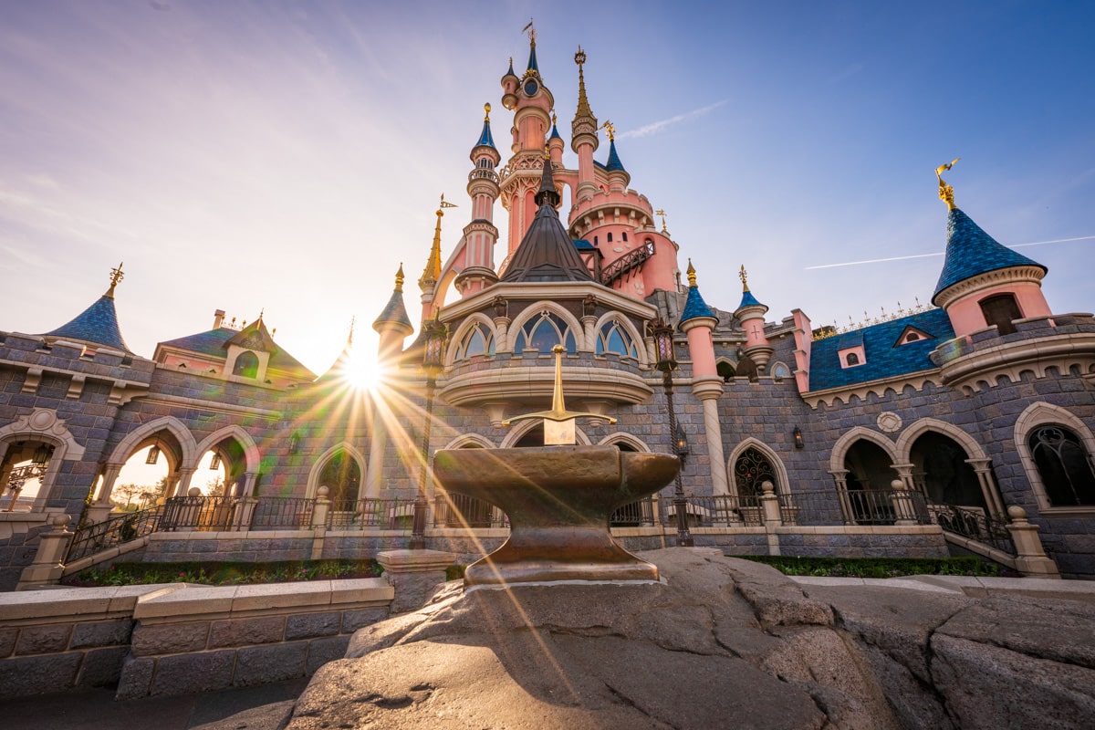 Is Disneyland Paris Right for You? Is Disneyland Paris Right for You?
