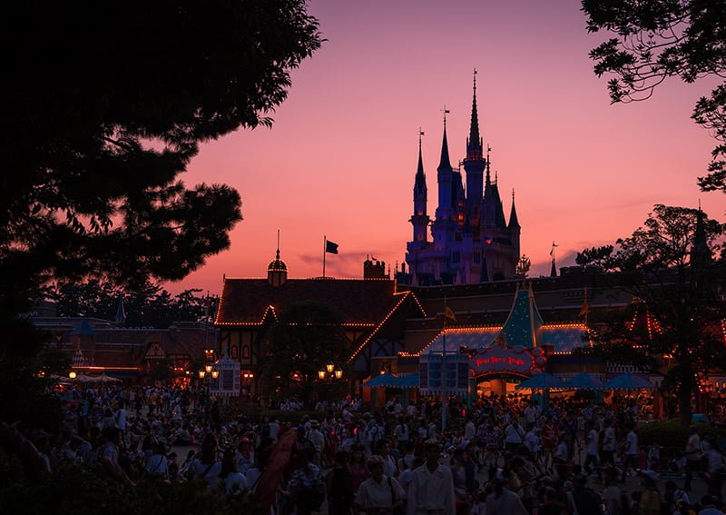 2024 Crowd Calendars for Tokyo Disneyland & DisneySea Disney Tourist Blog
