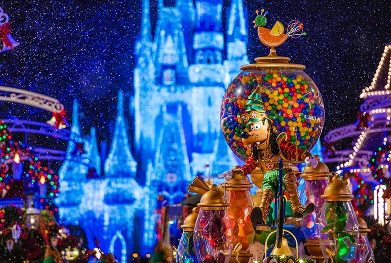 Dicas Para Very Merry Christmas Party Roteiro 2022 2022 Mickey's Very Merry Christmas Party Dates, Info & Tips - Disney Tourist Blog
