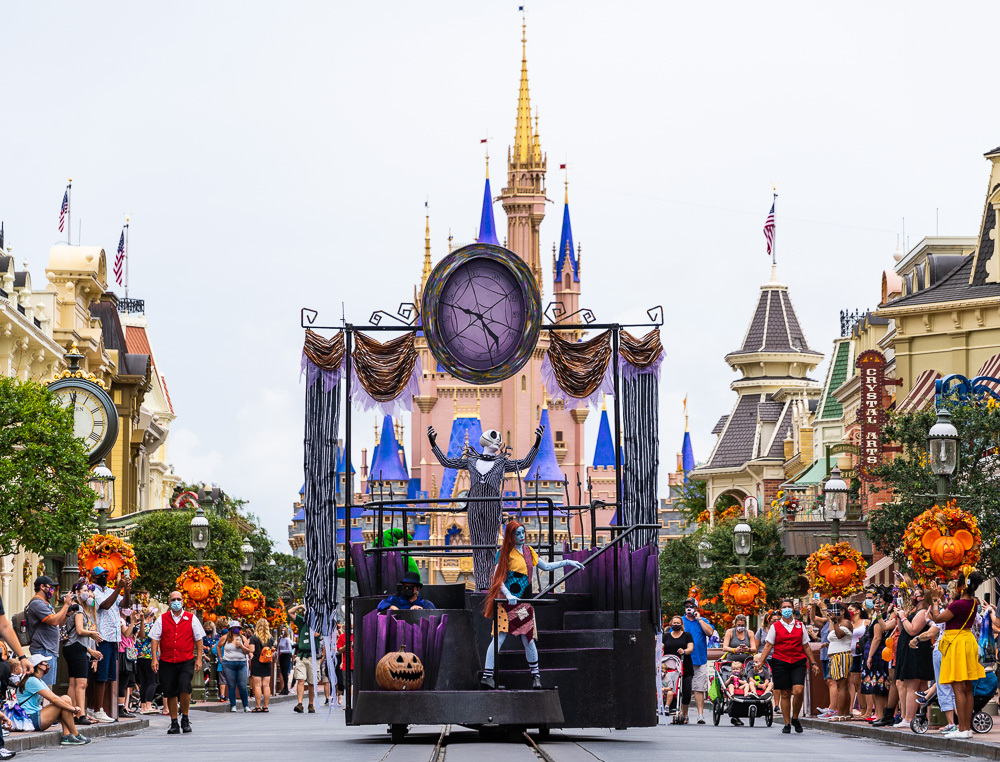Halloween at Magic Kingdom Review Trick or Treat? Disney Tourist Blog