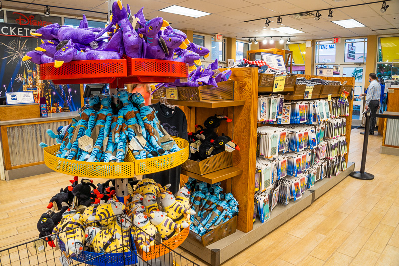 How to Shop Disney Character Warehouse Outlets for Discount