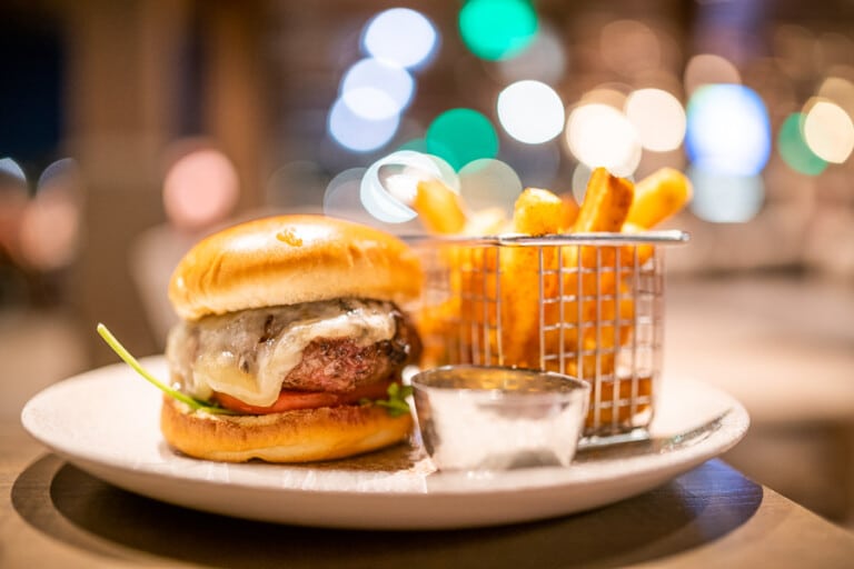 Three Bridges Bar & Grill Review
