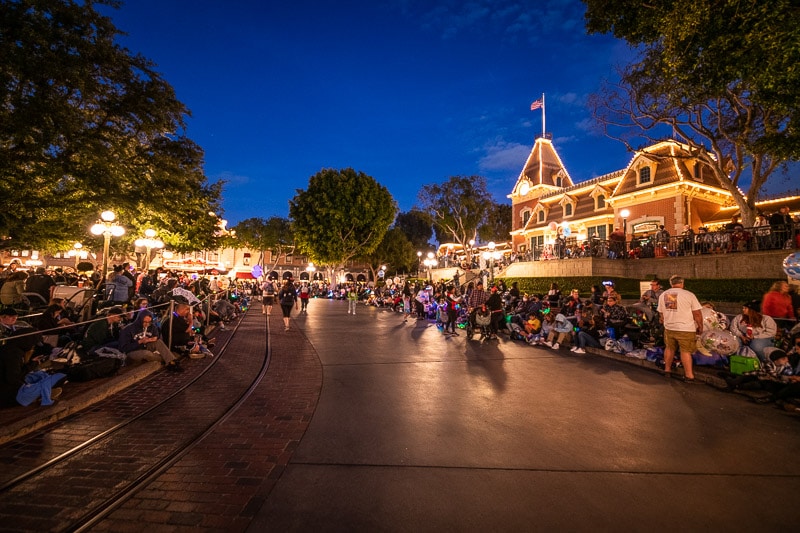 2022 Disneyland Crowd Calendar: Best Times to Visit & When to Avoid - Disney Tourist Blog