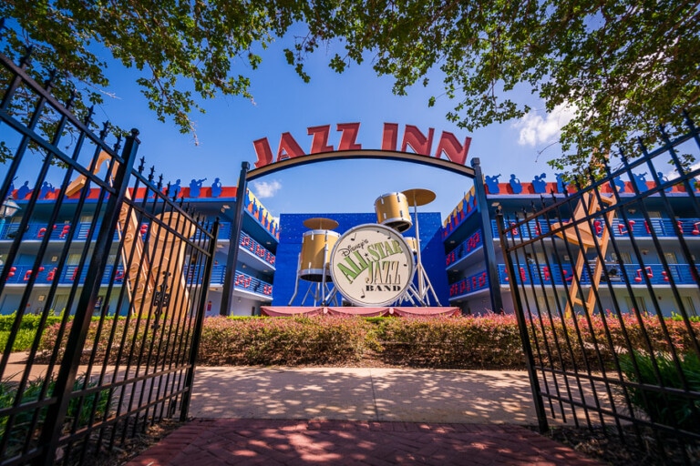 Inside Disney World's Cheapest Family Suite - Disney Tourist Blog