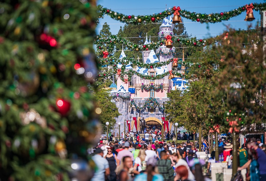 Christmas Candy Canes at Disneyland: 2026 Dates, Info & History Crowds Main Street Christmas Disneyland Anaheim California 965