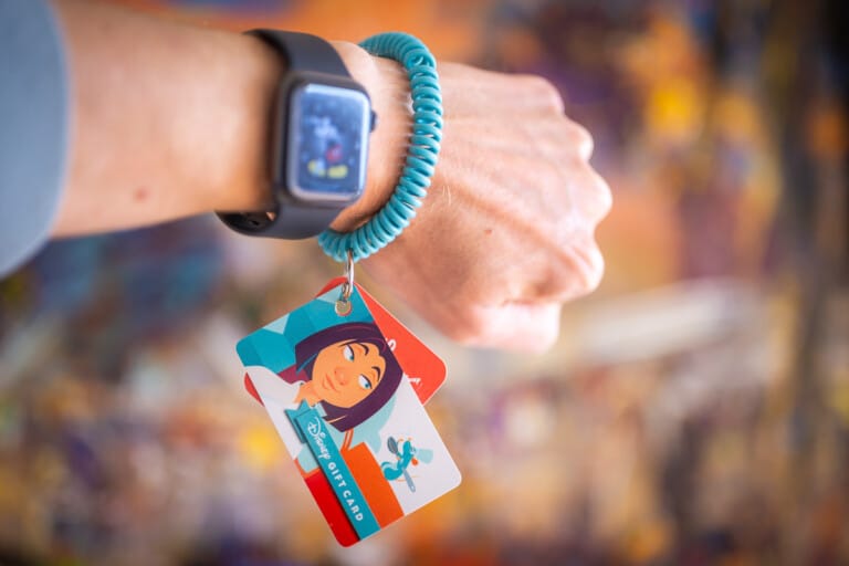 Free Disney Dining Gift Card Up to $100 with Magic Key Annual Pass Renewal!