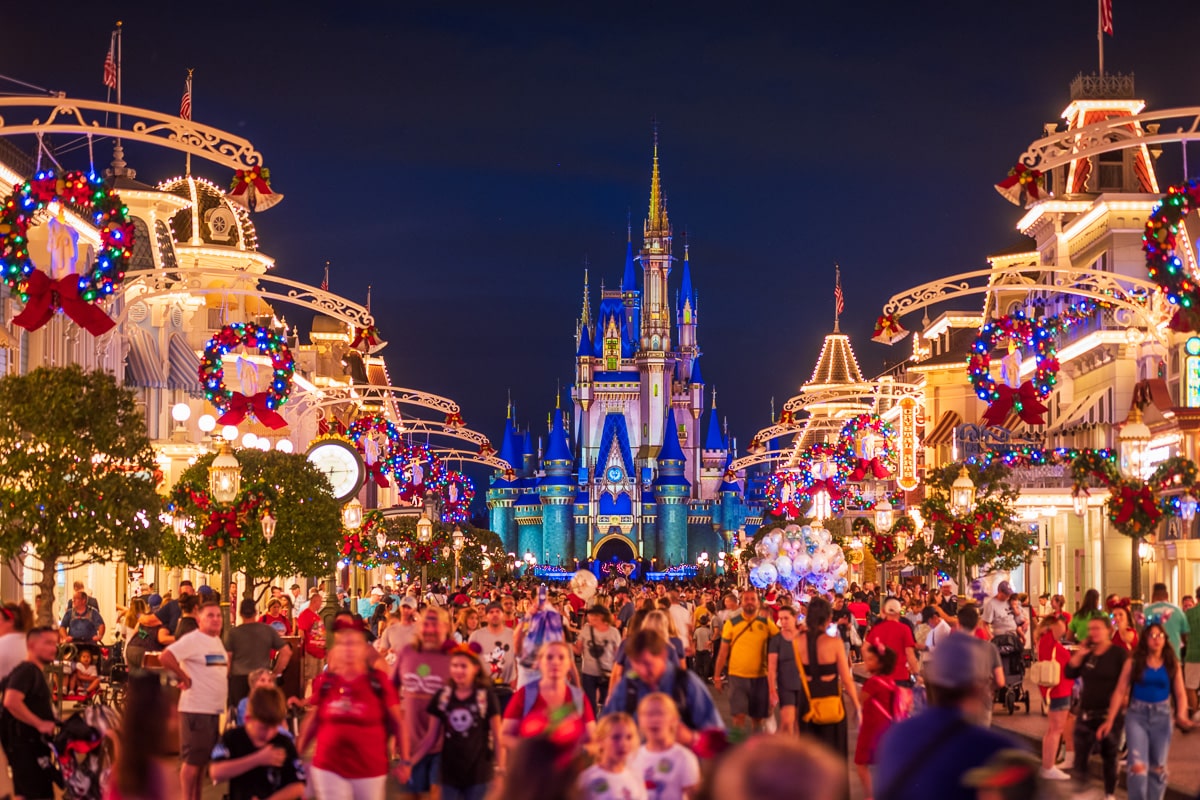 Disney World Christmas 2024 Ultimate Guide - Disney Tourist Blog