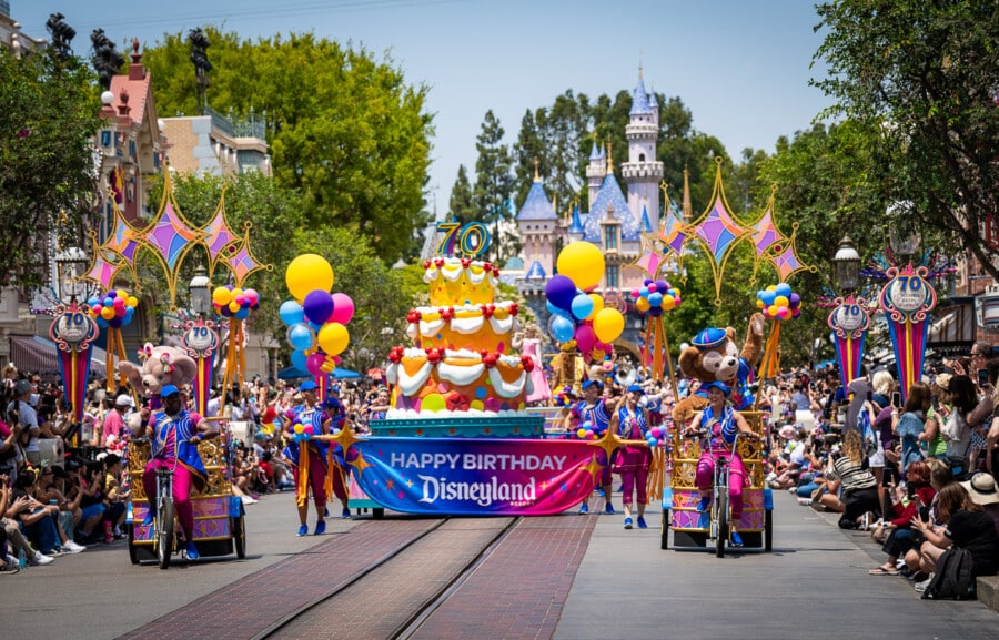 Full Calendar of 2026 Seasonal Events at Disneyland - Disney Tourist Blog