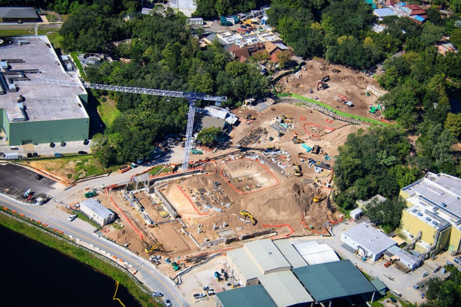 Guide to Encanto at Disney World: Characters, News & Rumors - Disney ...