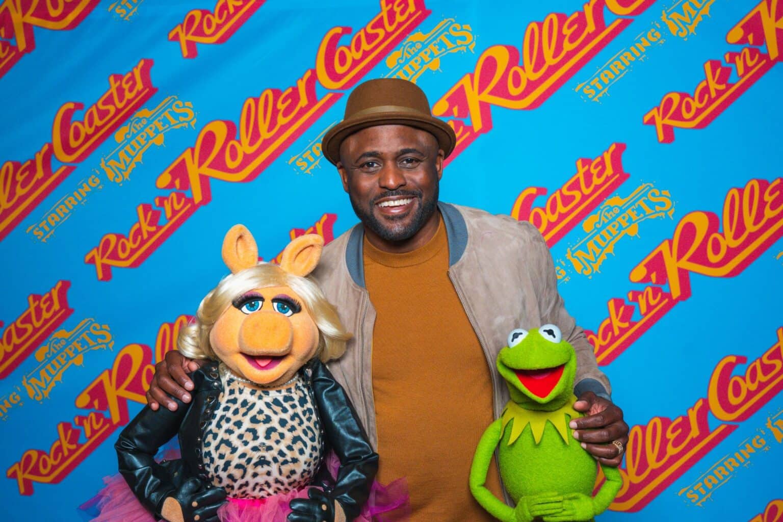 Muppets Rocker Lady Full Song List for Rock ‘n’ Roller Coaster Starring The Muppets ...