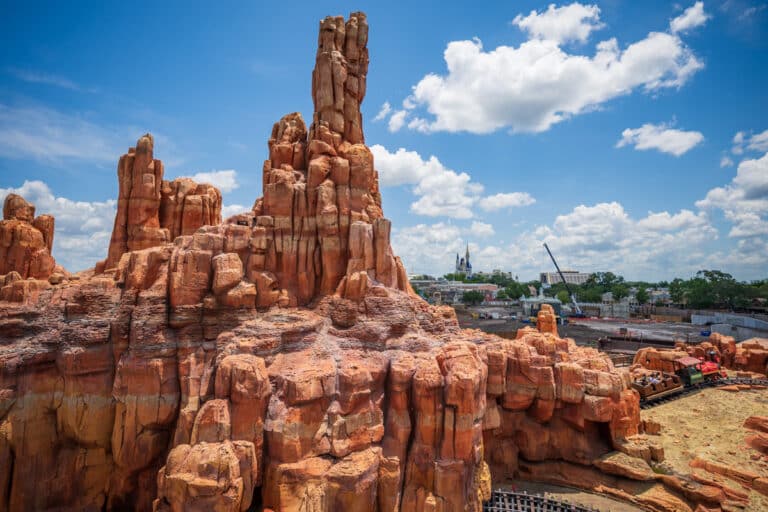 Big Thunder Mountain Railroad Ride Review: Good, Bad & Opossum Optimism for What’s Missing.