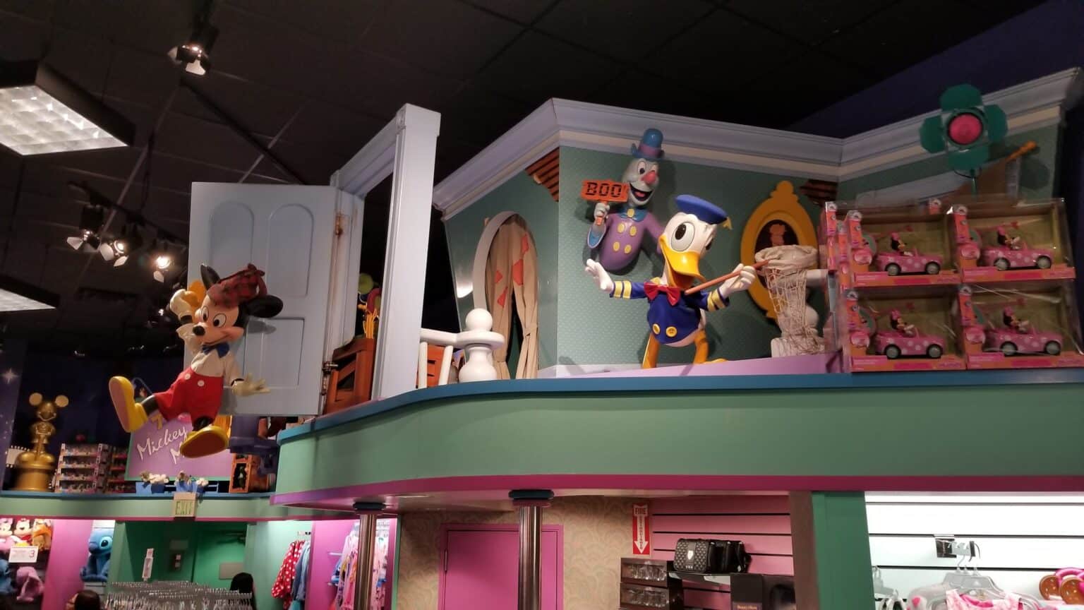 Old Disney Store Why It's Time to Bring Back the Disney Store for Real. - Disney Tourist ...