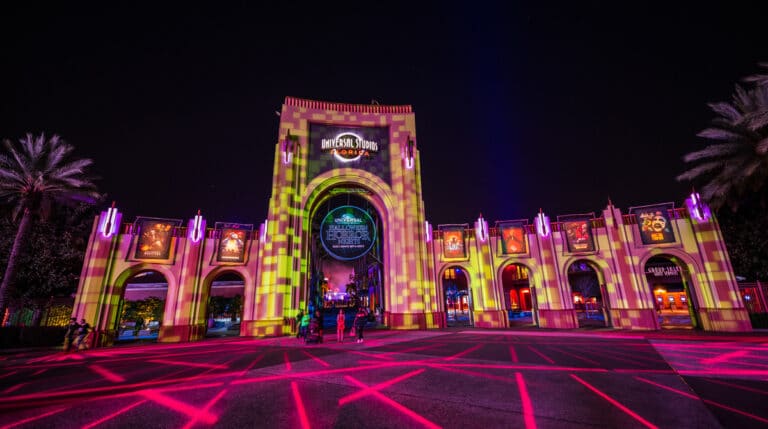 Why Universal Ending Frequent Fear Express Pass at Halloween Horror Nights is Good, Actually.