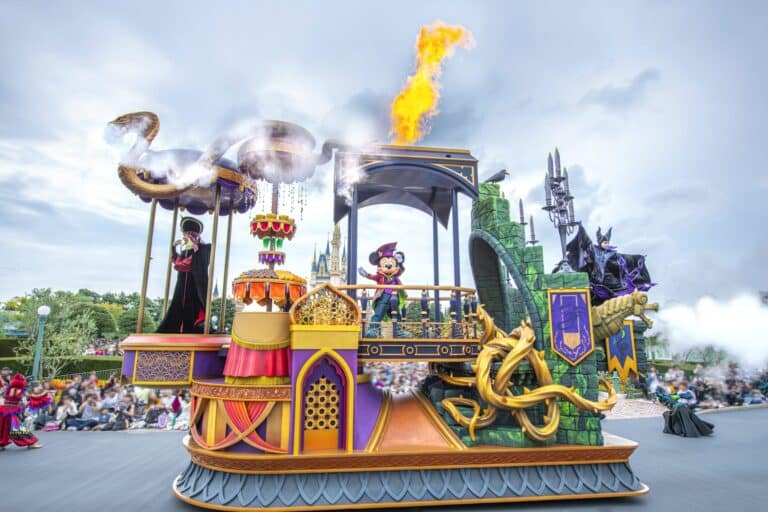Guide to Halloween 2026 at Tokyo Disneyland & DisneySea: Duffy, Coco, Villains Parade & Higher Prices!
