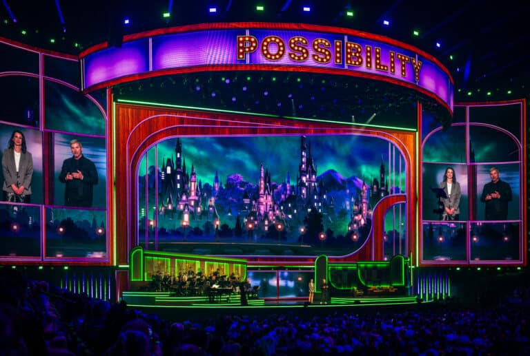 Disney World Reveals Villains Land Story, Maleficent Roller Coaster & Magic Mirror Dark Ride Details!