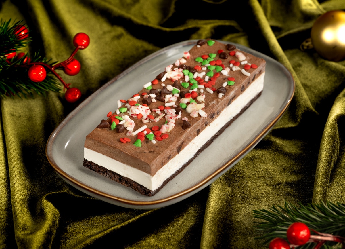 Food Guide to Christmas 2026 at Disney World Peppermint Cookie Dough Ice Cream Sandwich Animal Kingdom Disney World 1